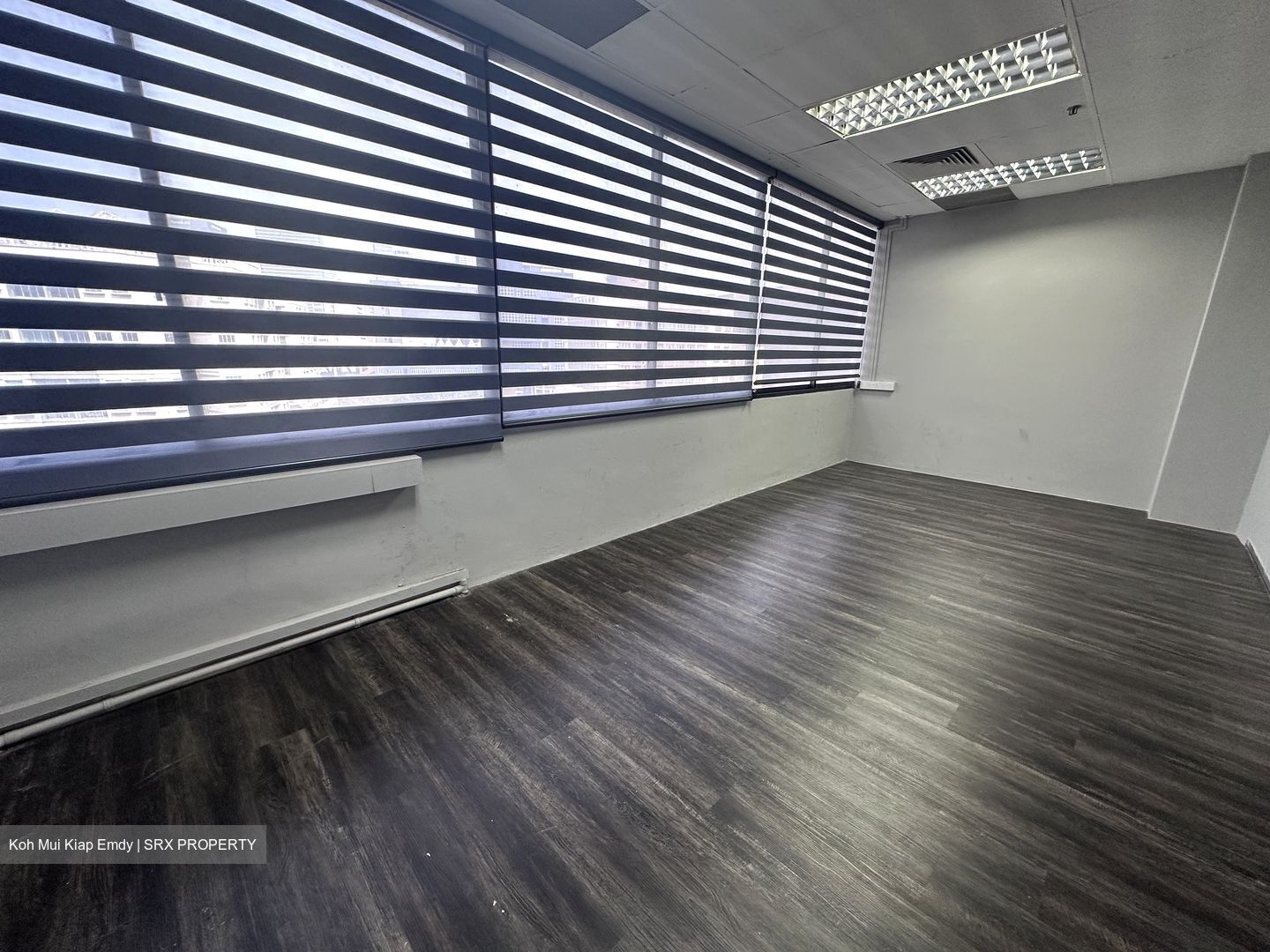 Parklane Shopping Mall (D7), Office #612881561